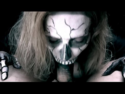 ❤️ Cô gái quỷ bú cặc bằng cái miệng đen của mình và nuốt kiêm. ️❌ Fucking video tại khiêu dâm% vi.wassell.ru% ﹏